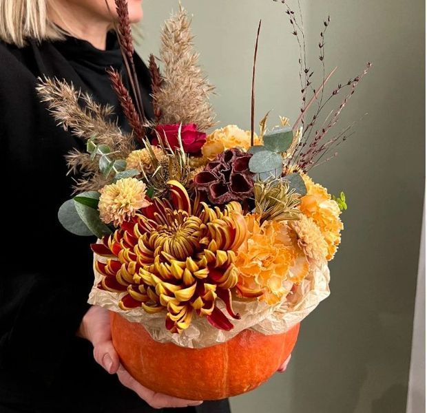 Pumpkin arrangement "Beauty Autumn"